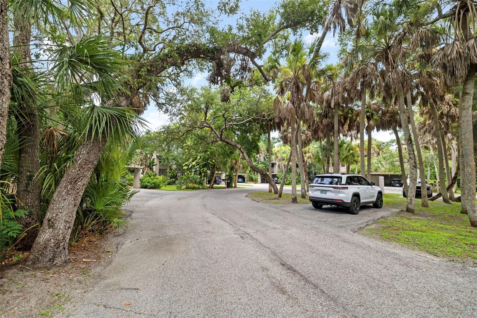 5182 LANCEWOOD DR #14 — photo 59