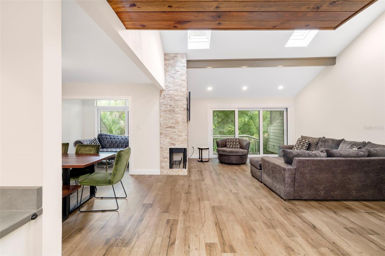 5182 LANCEWOOD DR #14 — photo 14