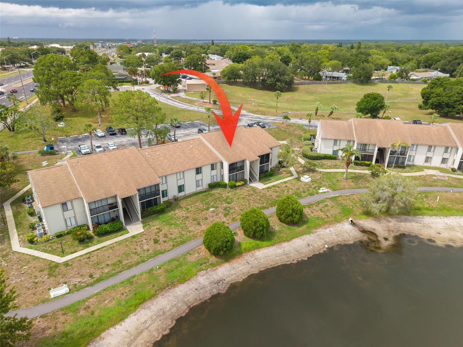 1882 PINE RIDGE WAY W #C2 — photo 3