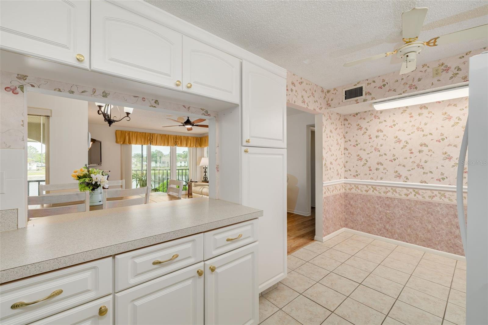 1882 PINE RIDGE WAY W #C2 — photo 14