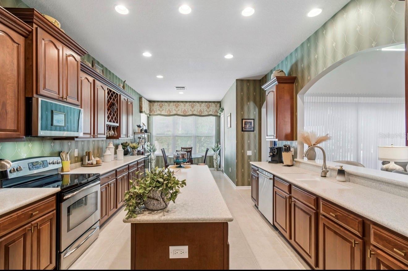 13800 CREST LAKE DR — photo 13