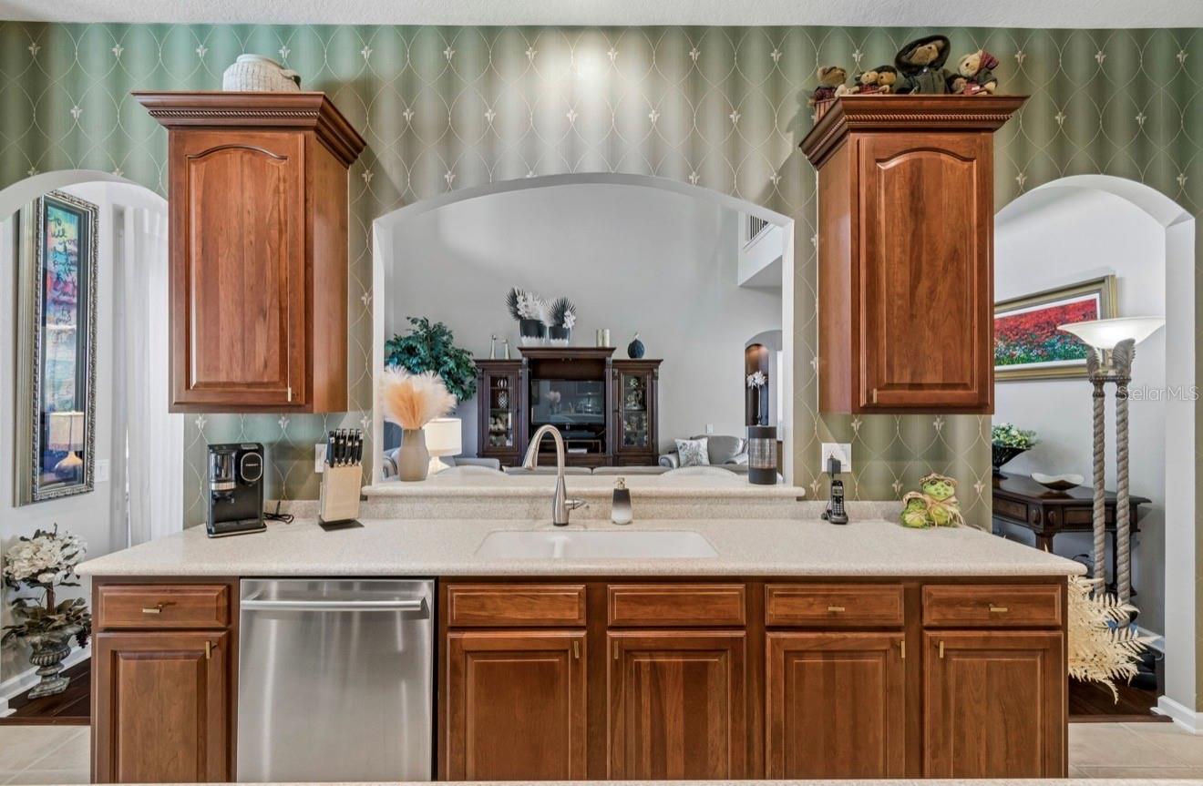 13800 CREST LAKE DR — photo 14