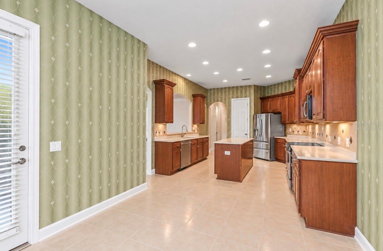 13800 CREST LAKE DR — photo 15