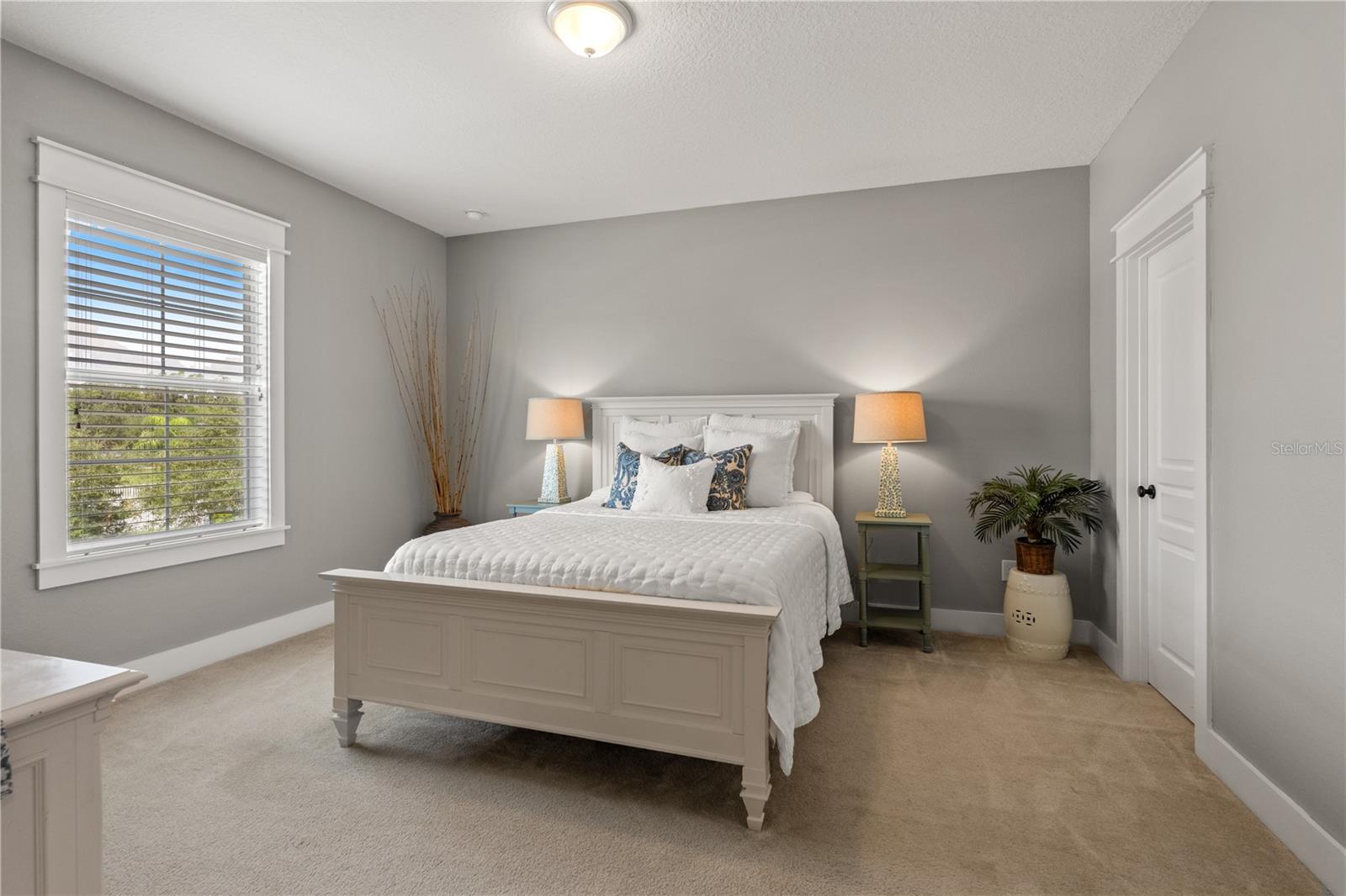 19304 YELLOW CLOVER DR — photo 53
