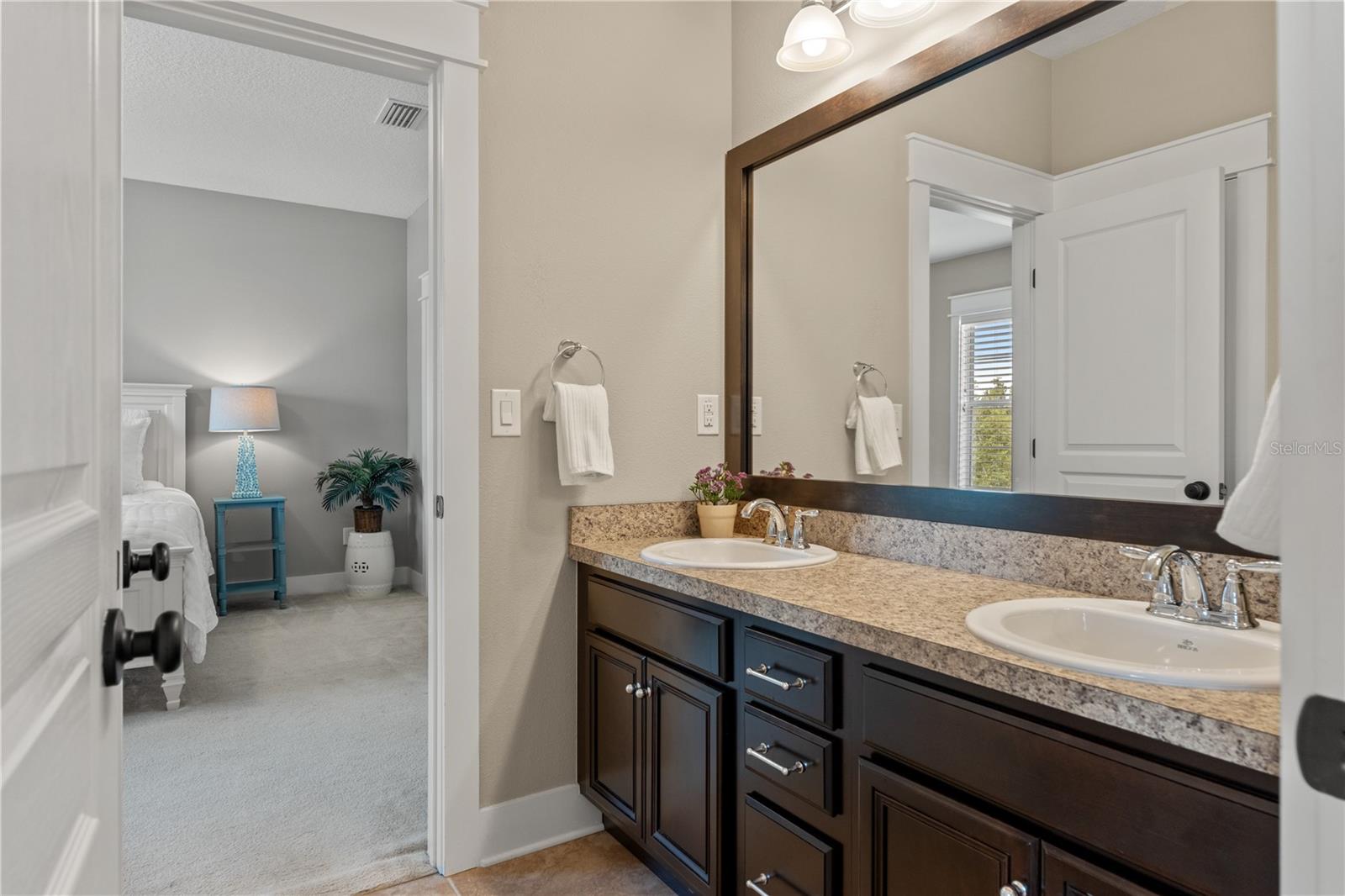 19304 YELLOW CLOVER DR — photo 51