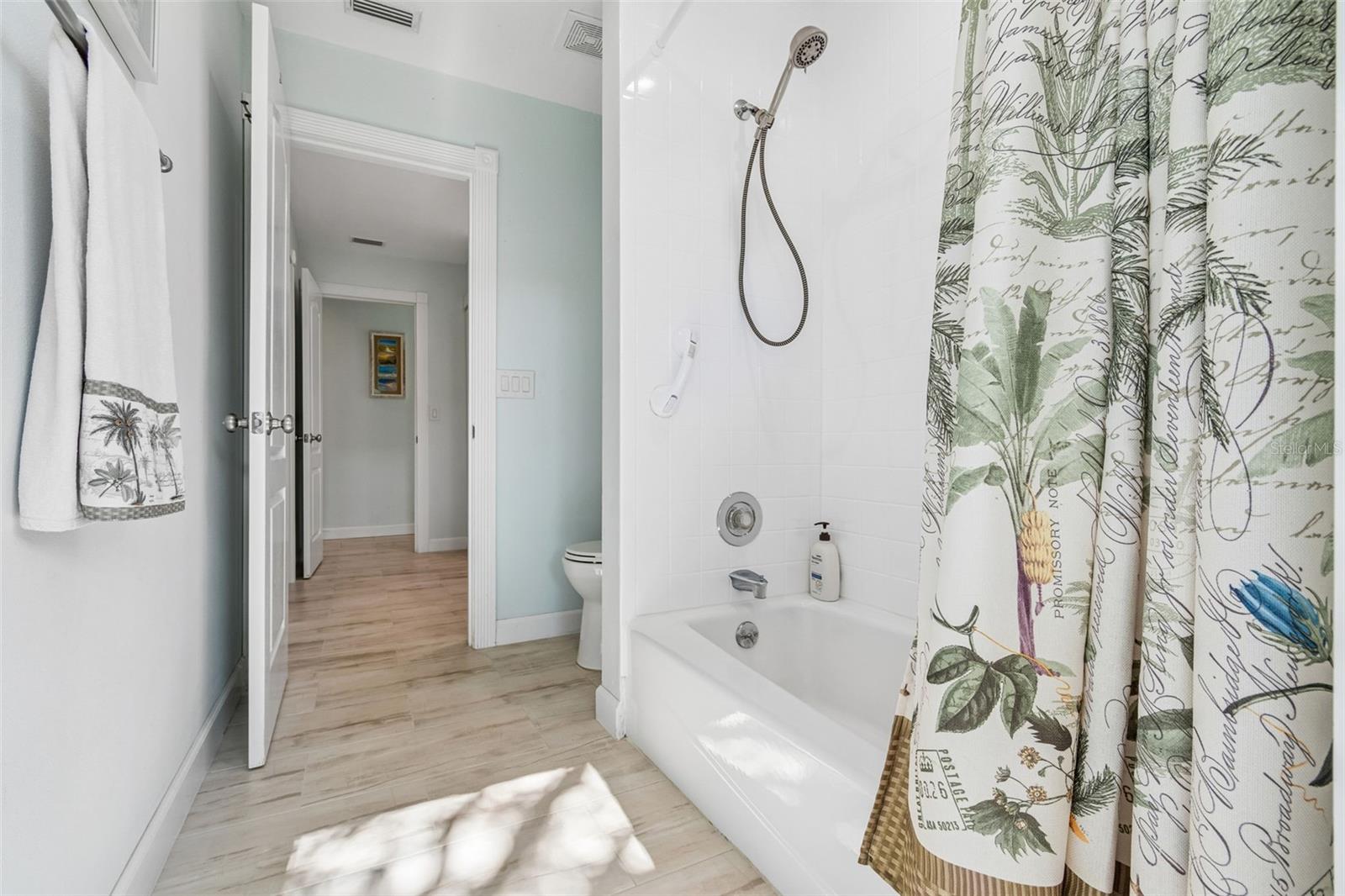 4627 TRAILS DR — photo 38