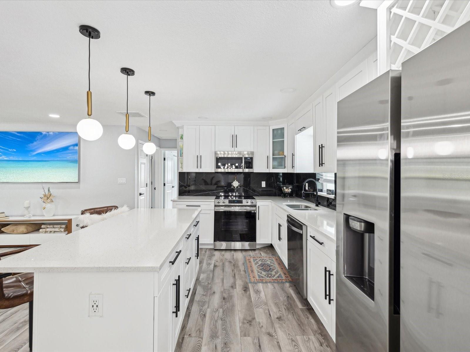 10264 OAKHURST RD — photo 12