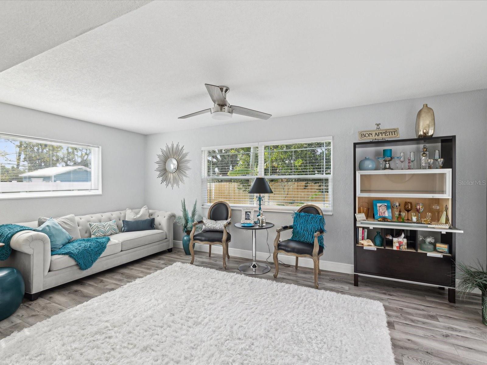 10264 OAKHURST RD — photo 16
