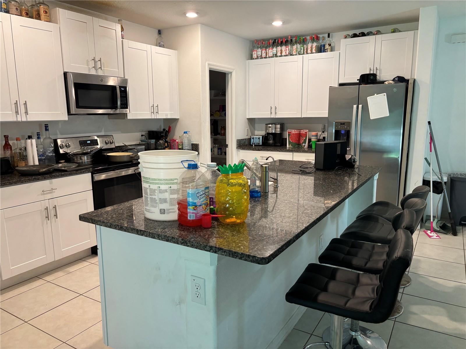6417 TEN ACRE CT — photo 9