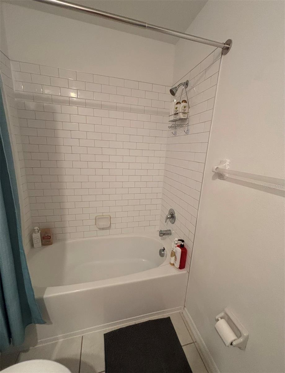 6417 TEN ACRE CT — photo 35