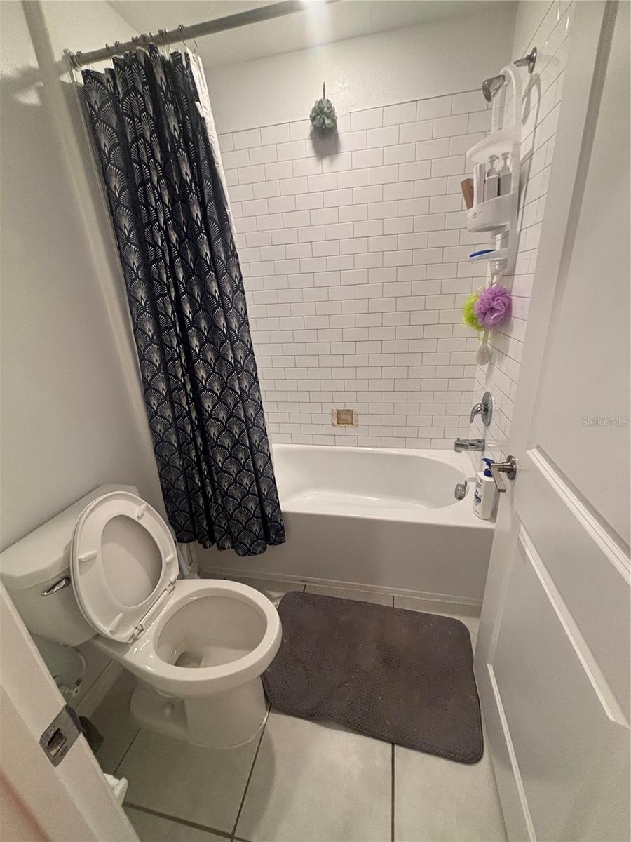 6417 TEN ACRE CT — photo 29