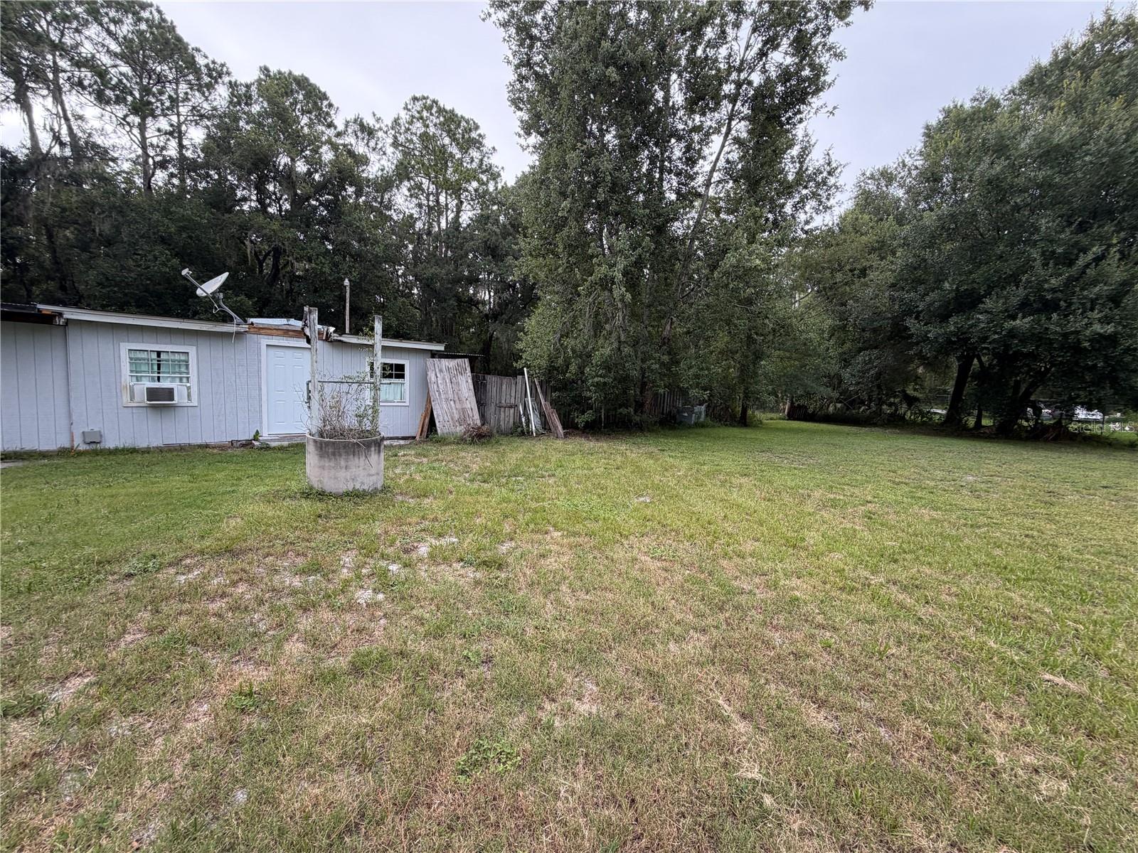 6900 ANGUS VALLEY DR — photo 3