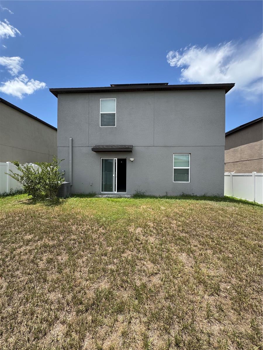 36569 SMITHFIELD LN — photo 27