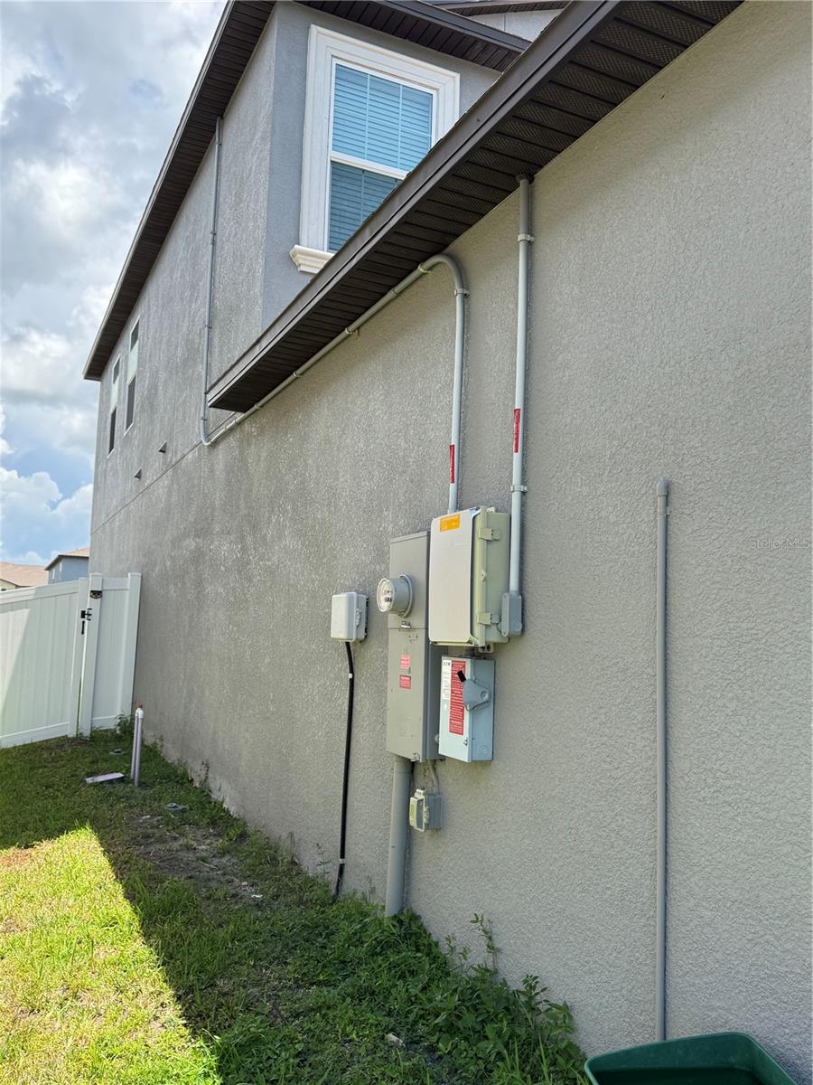 36569 SMITHFIELD LN — photo 26