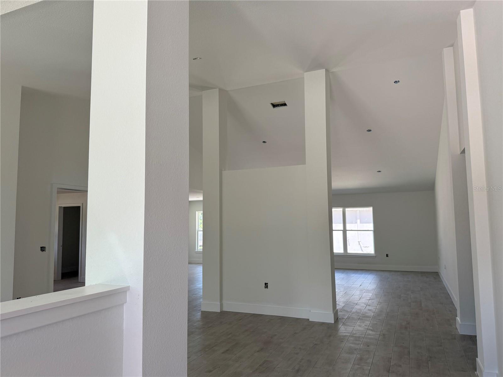 6296 HORNBUCKLE BLVD — photo 2