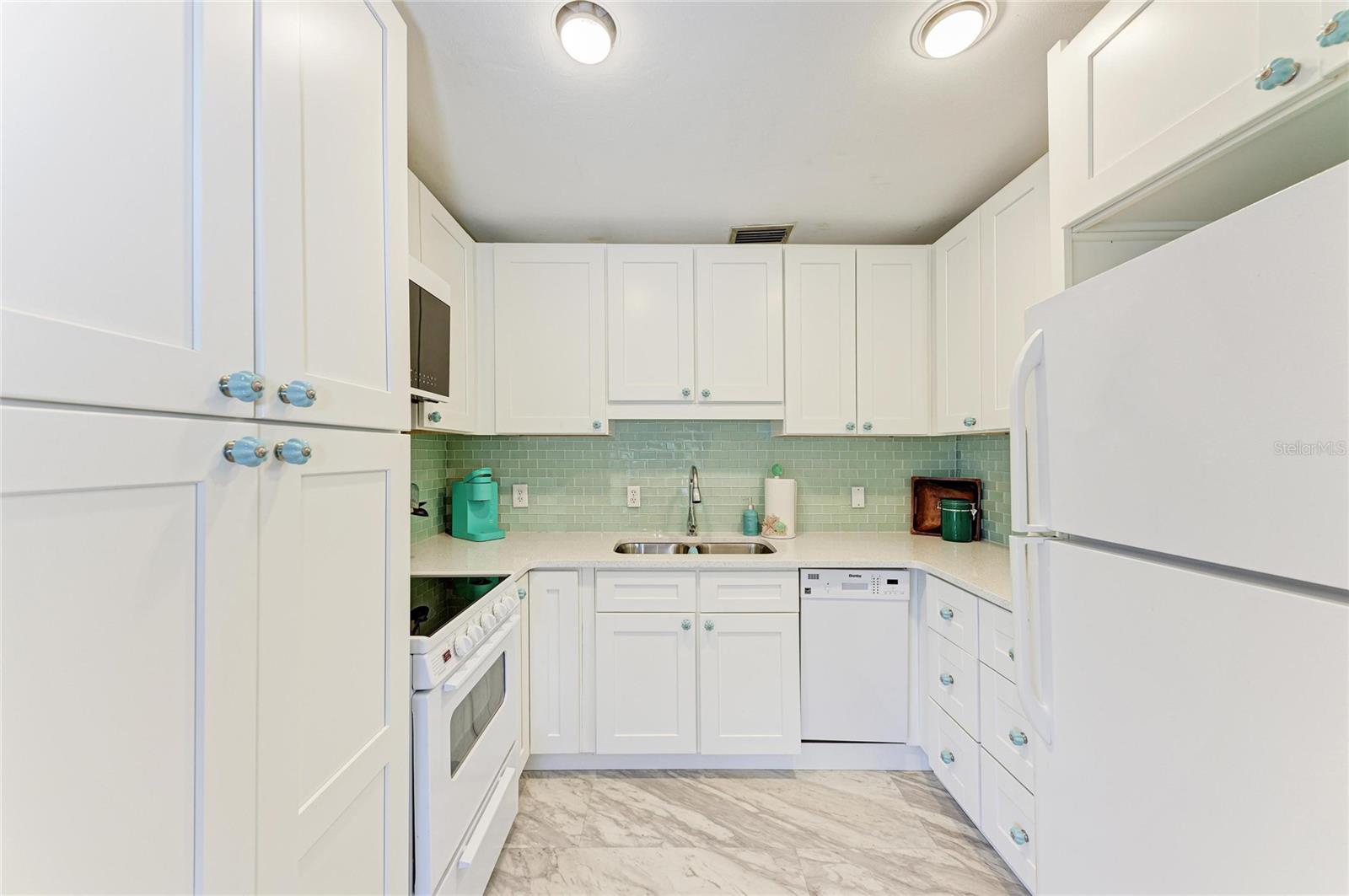 4578 RED MAPLE RD #904 — photo 11