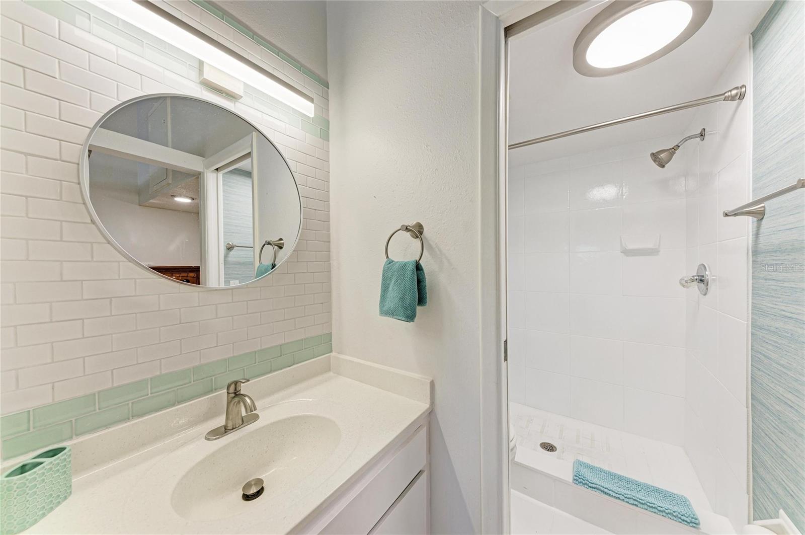 4578 RED MAPLE RD #904 — photo 24