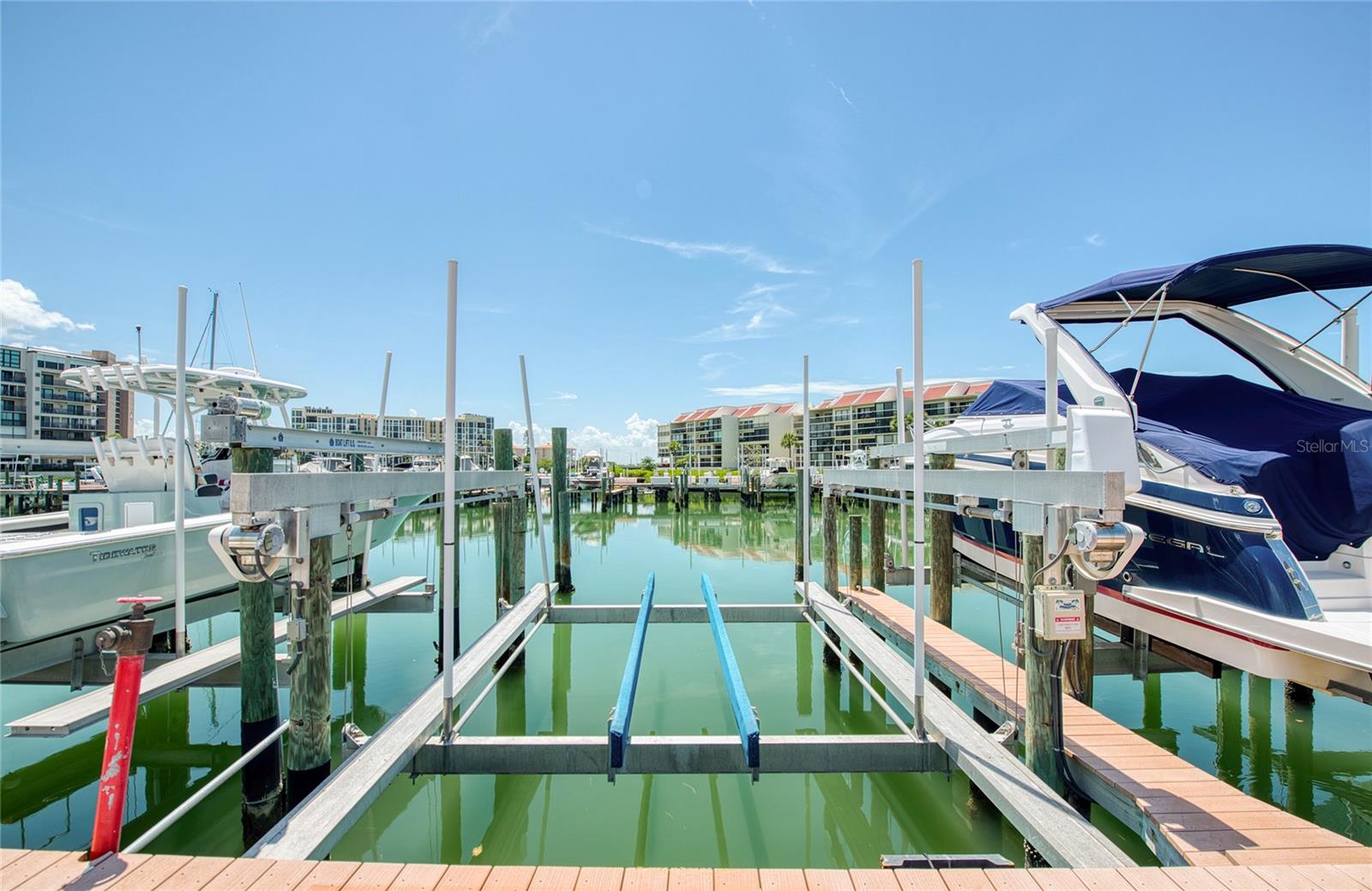 7984 SAILBOAT KEY BLVD S #303 — photo 4