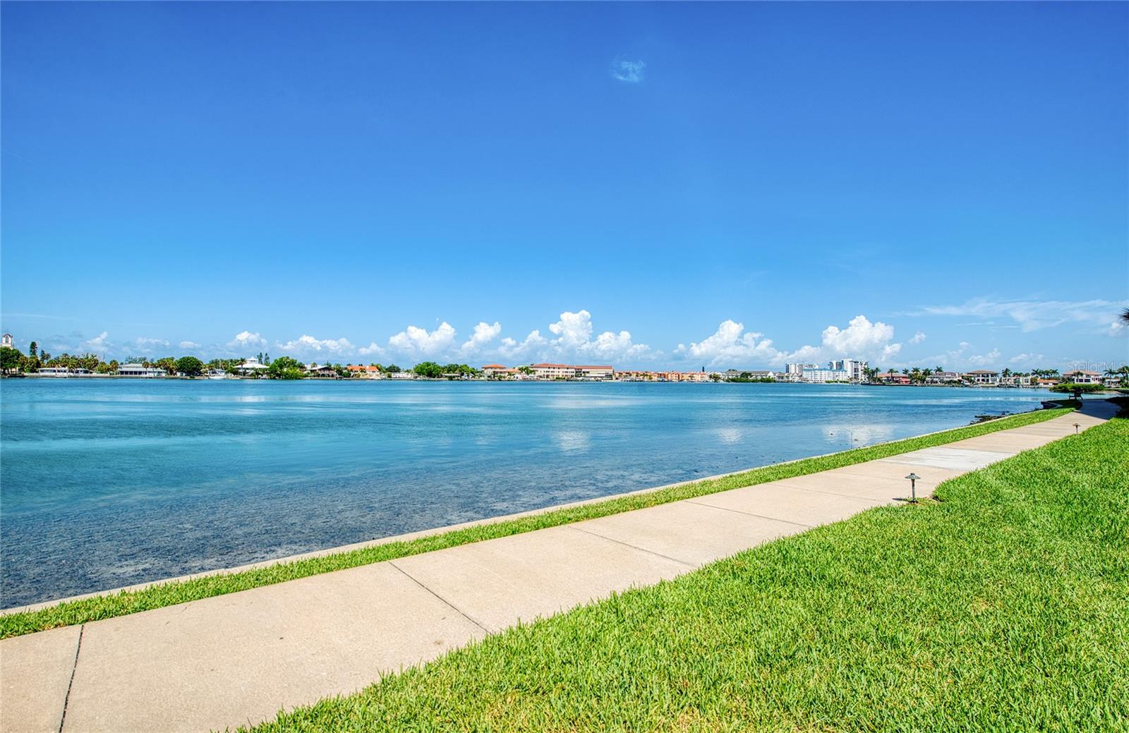 7984 SAILBOAT KEY BLVD S #303 — photo 9