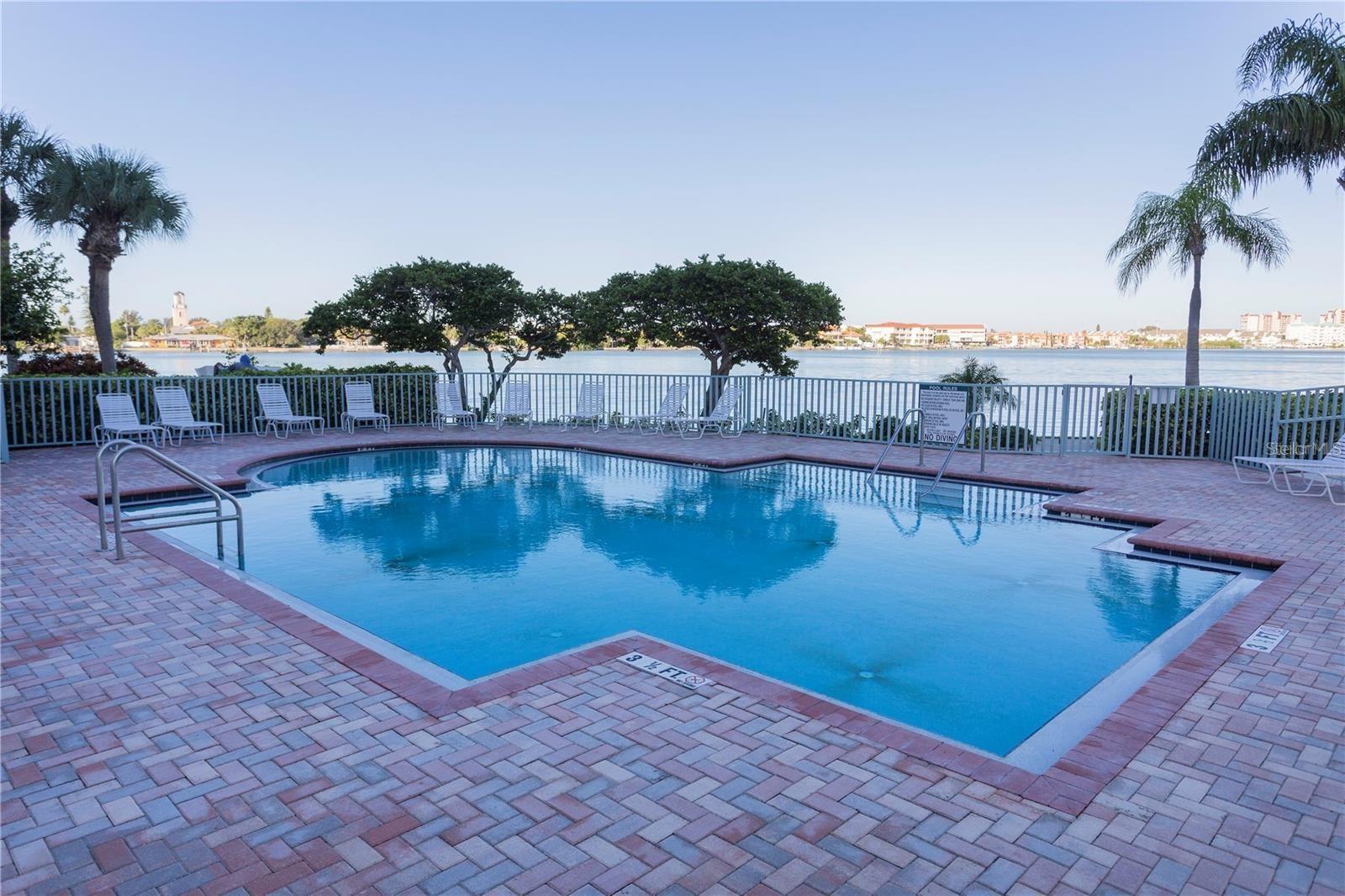 7984 SAILBOAT KEY BLVD S #303 — photo 30