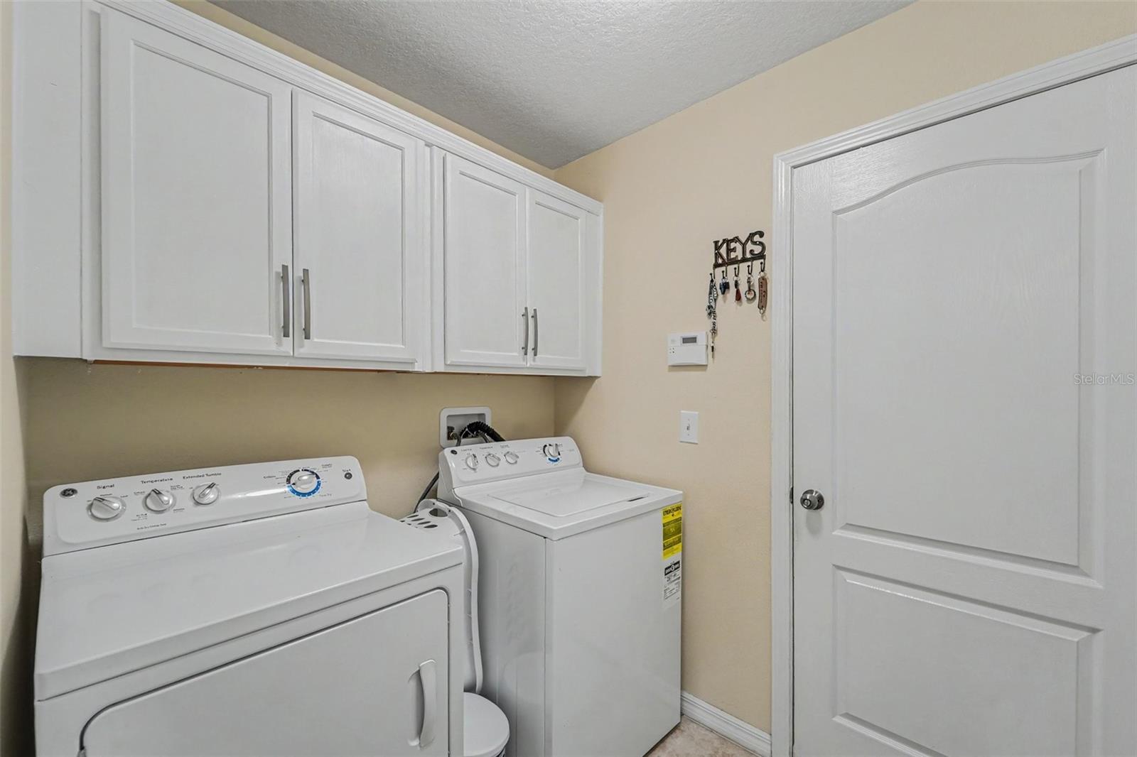 10048 IVES LOOP — photo 24
