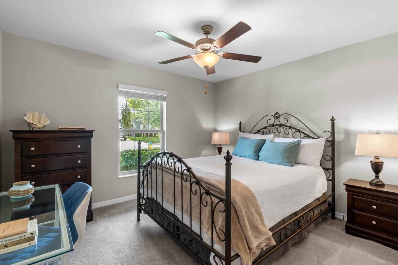 809 TIMELESS MOSS DR — photo 32