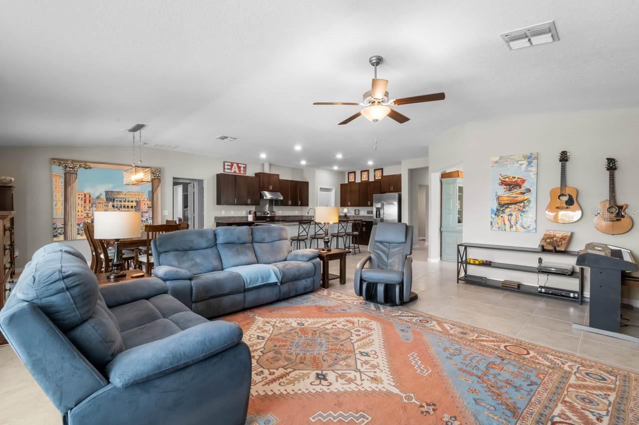 809 TIMELESS MOSS DR — photo 19