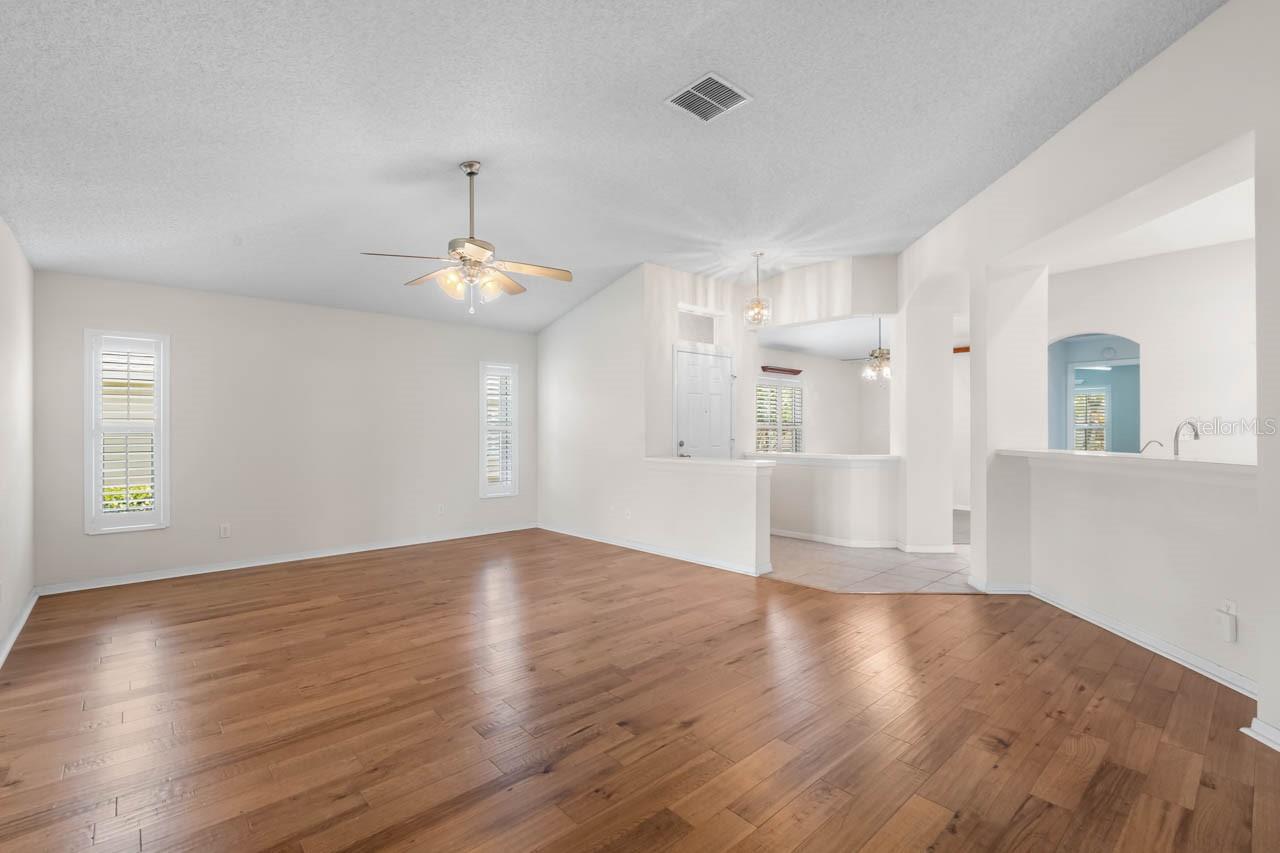 1148 CORINTH GREENS DR — photo 7