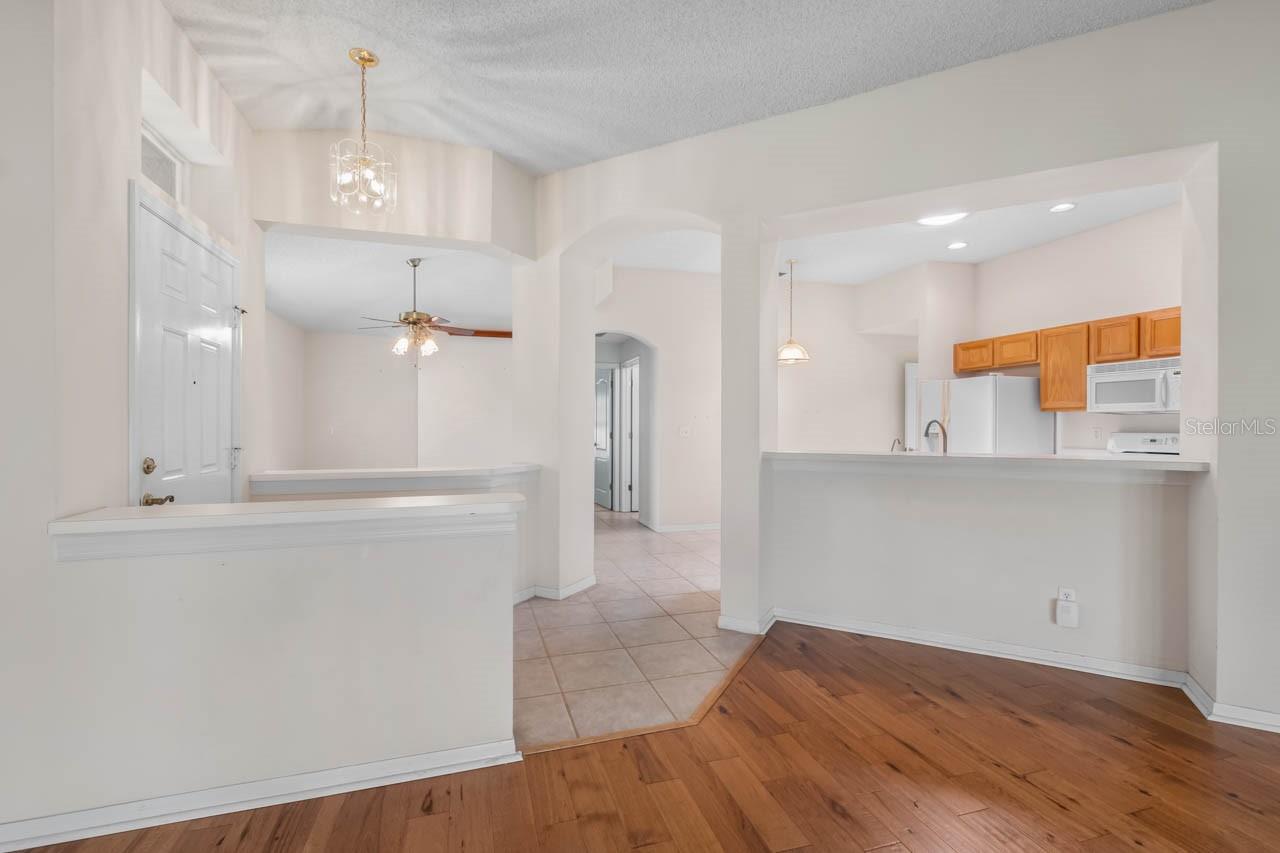1148 CORINTH GREENS DR — photo 8