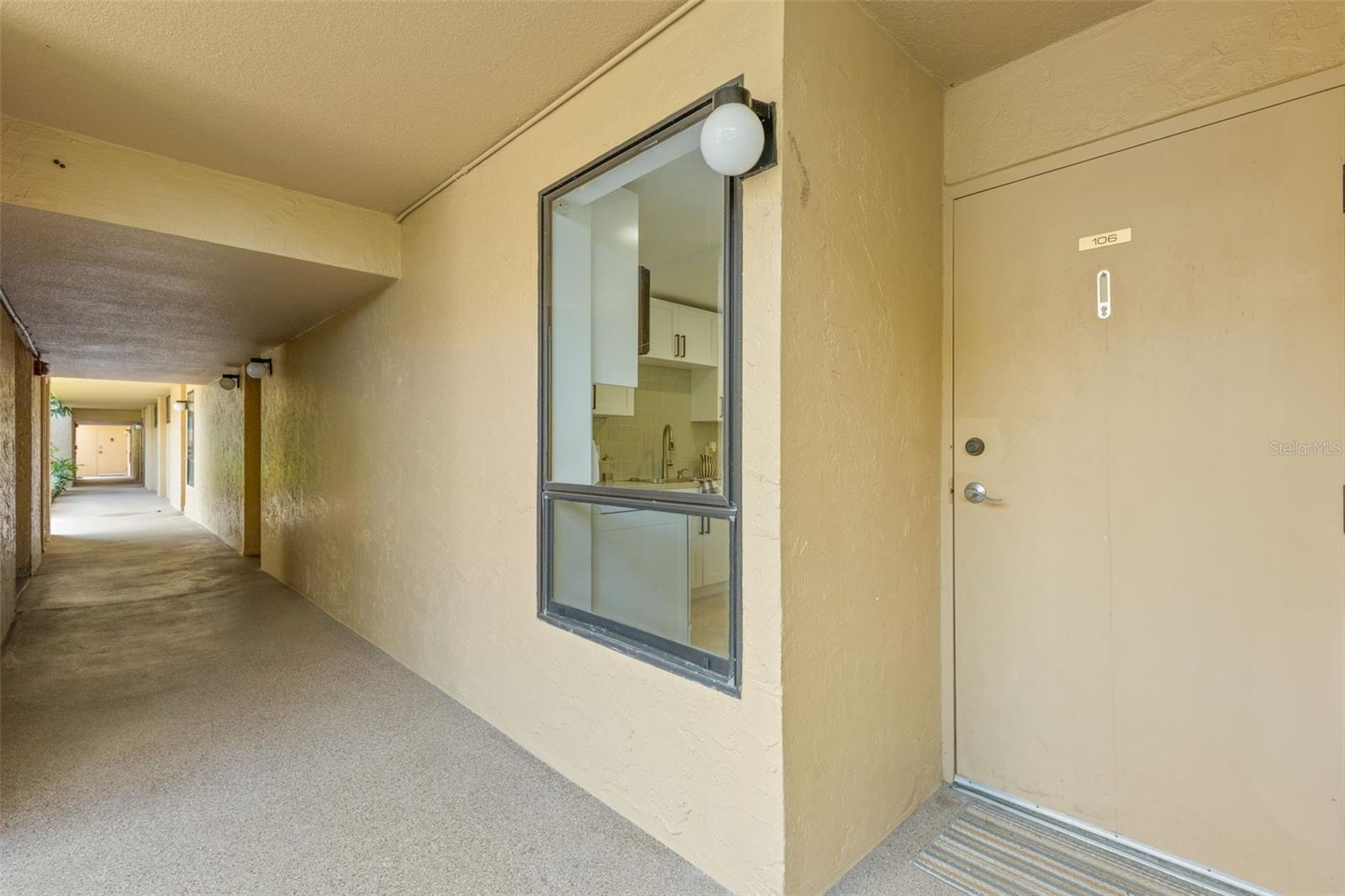 2614 COVE CAY DR #106 — photo 32