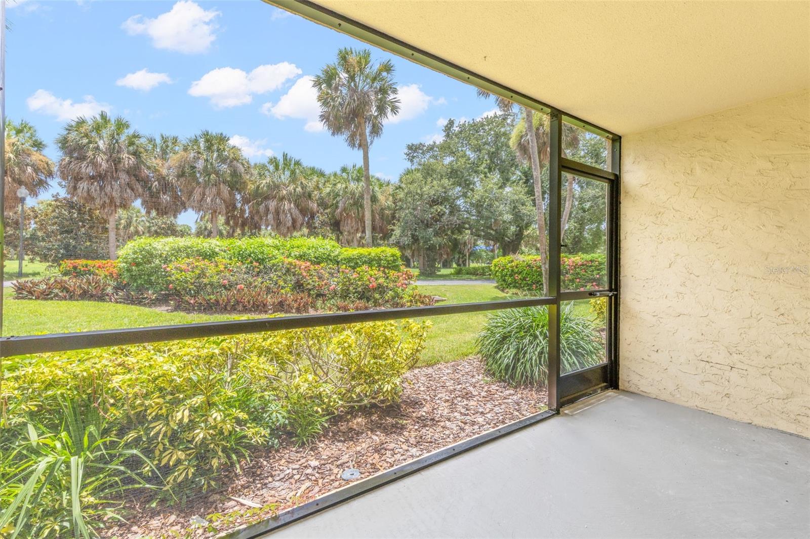 2614 COVE CAY DR #106 — photo 17