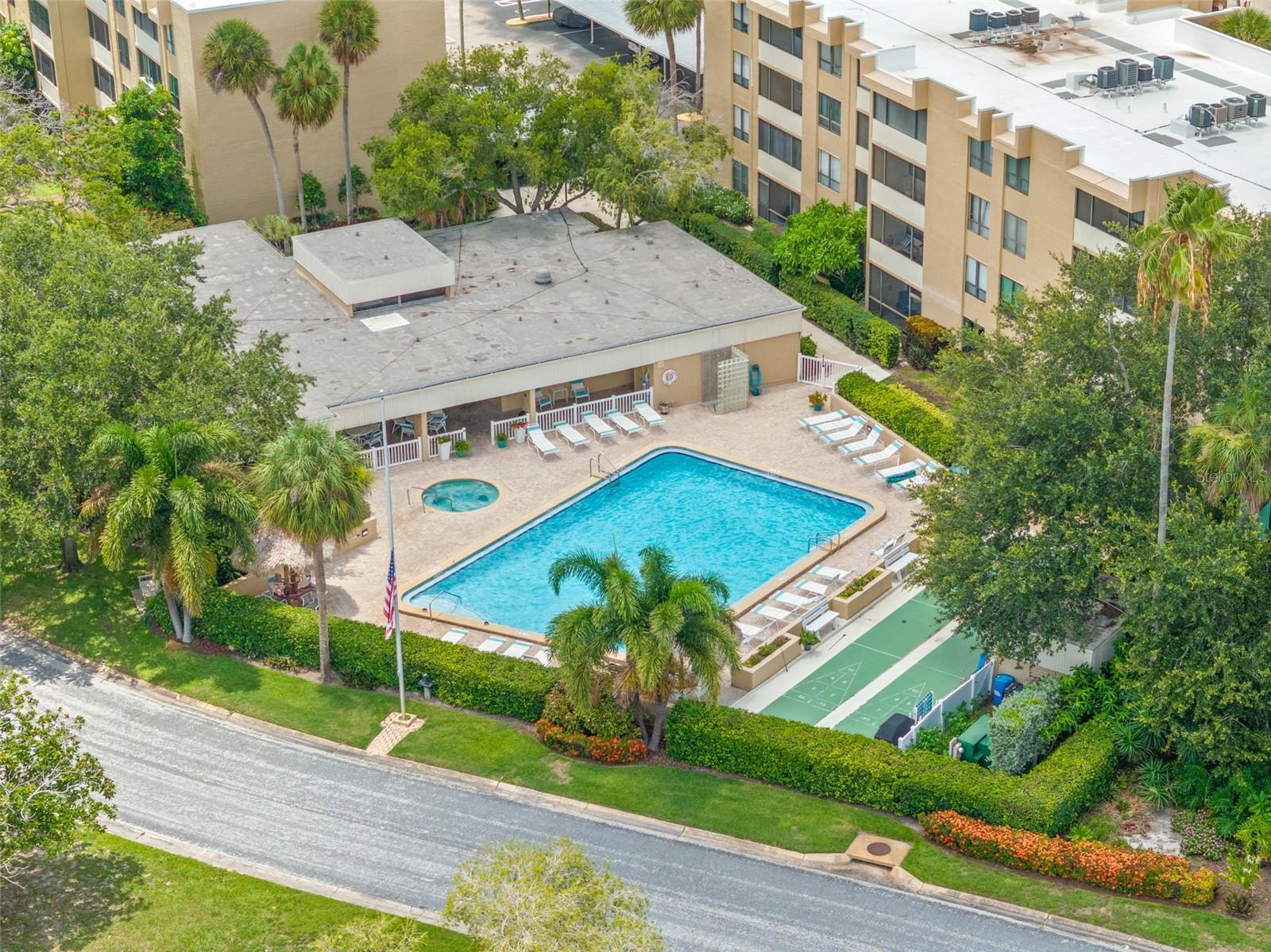 2614 COVE CAY DR #106 — photo 41