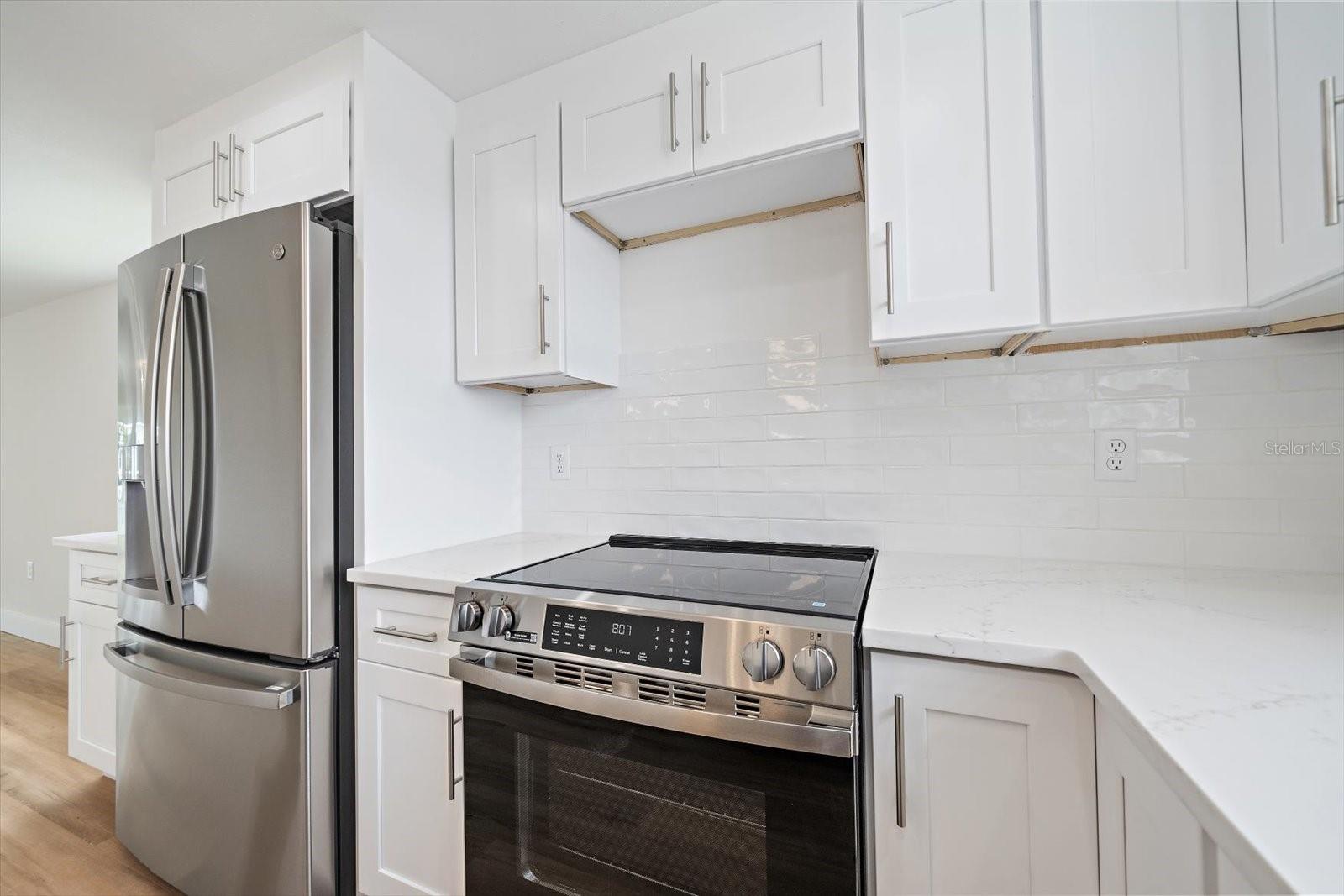 683 SPANISH DR S #214 — photo 9