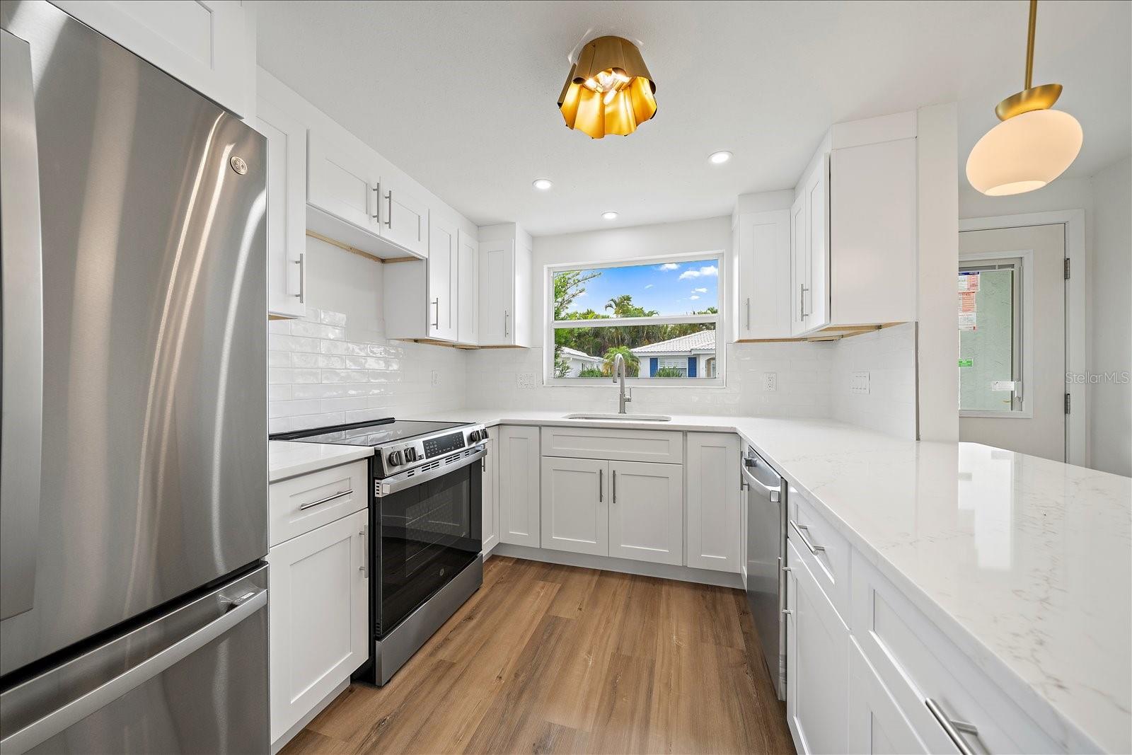 683 SPANISH DR S #214 — photo 4