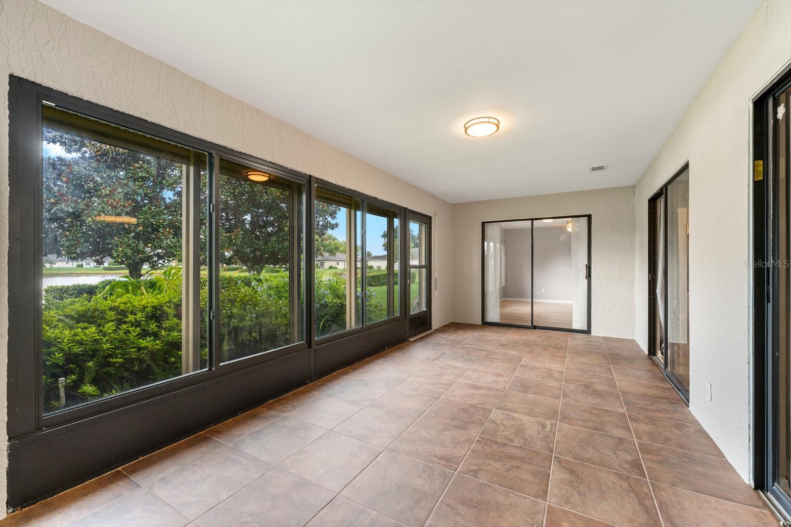1409 LANGLEY DR #1409 — photo 20