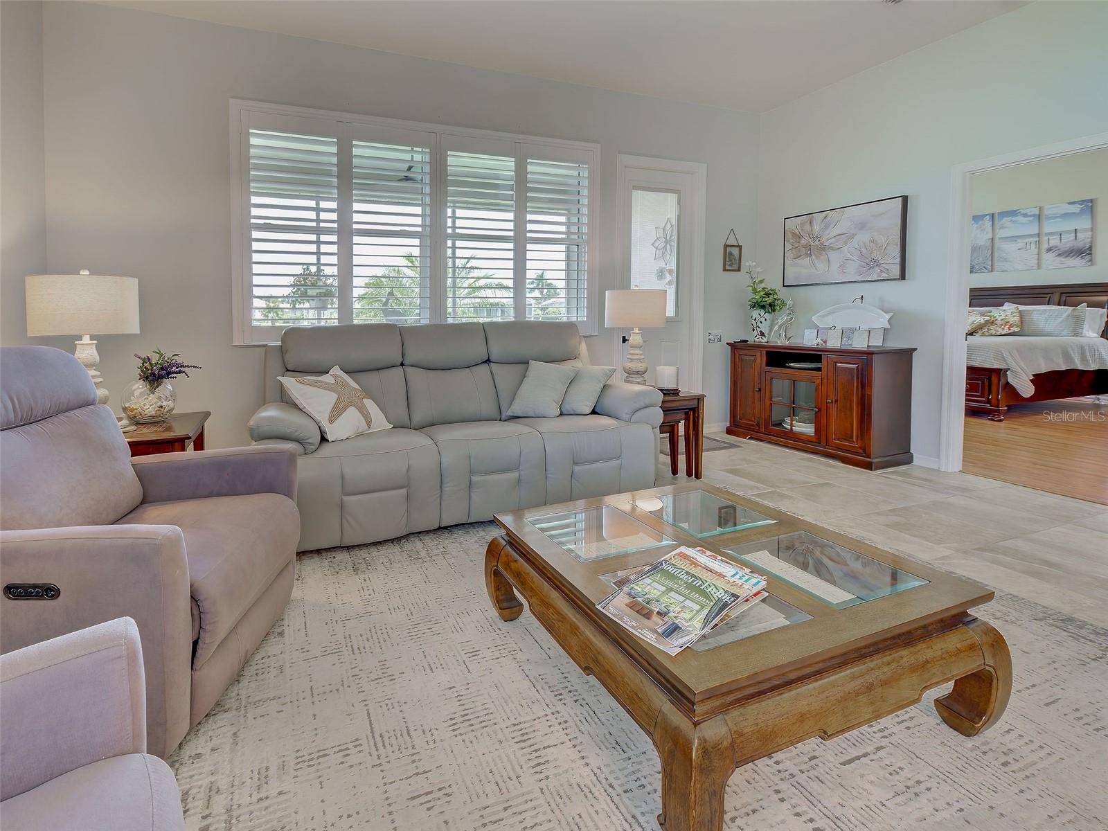 5011 SEAGRASS DR — photo 27