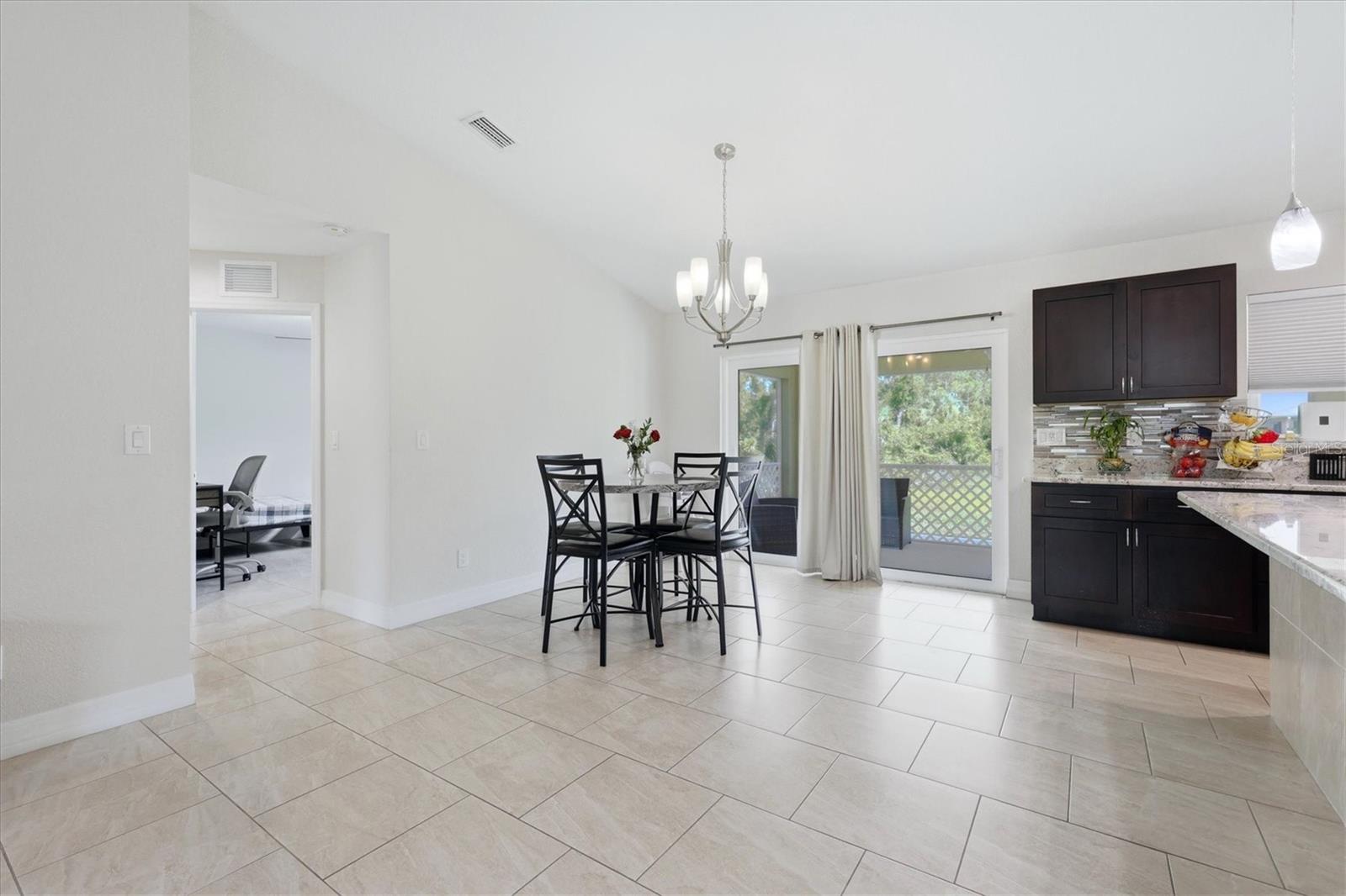 1458 RICHBRIAR DR — photo 12