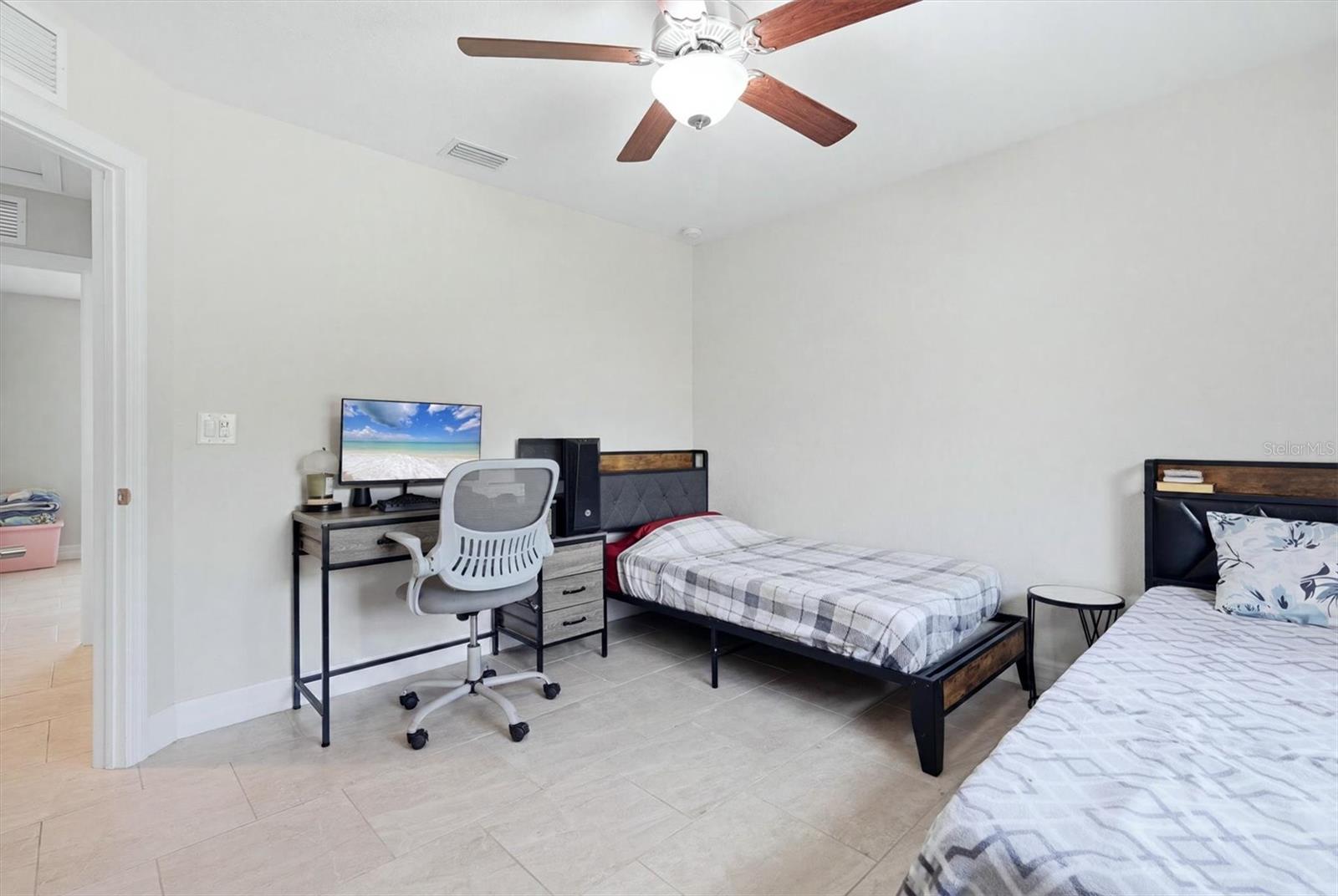 1458 RICHBRIAR DR — photo 25