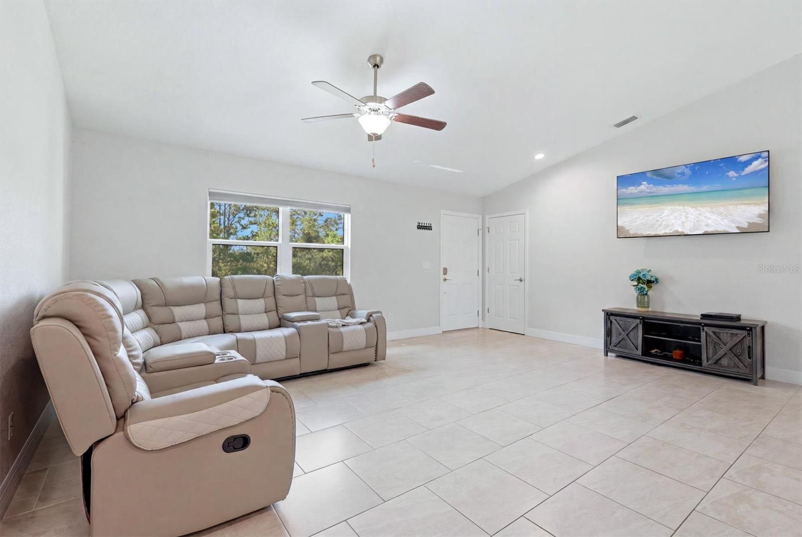 1458 RICHBRIAR DR — photo 2