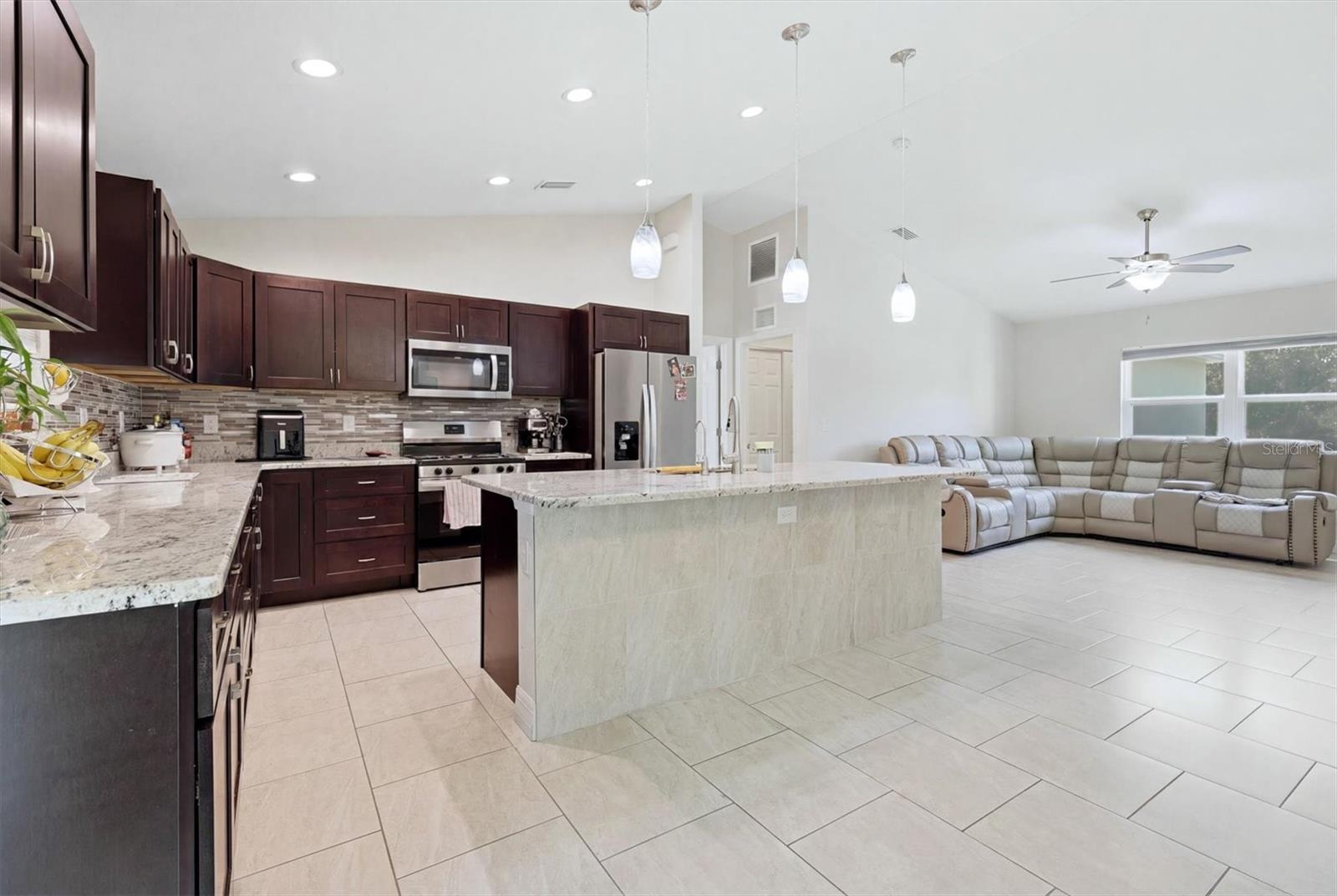 1458 RICHBRIAR DR — photo 14
