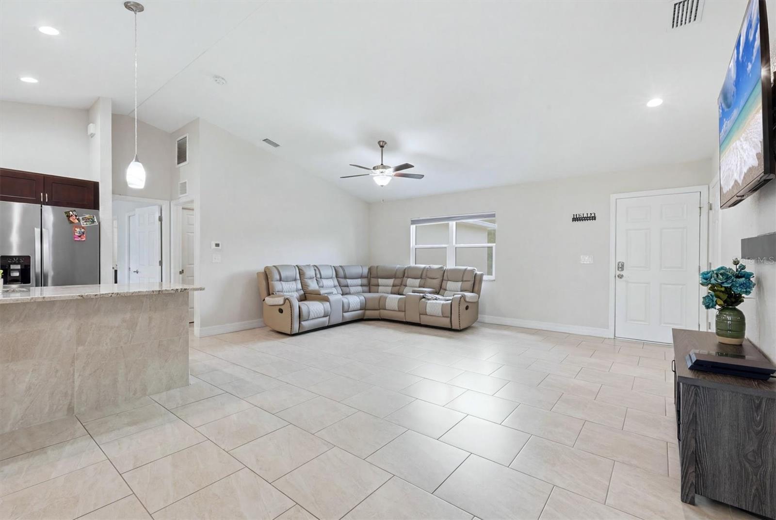 1458 RICHBRIAR DR — photo 8
