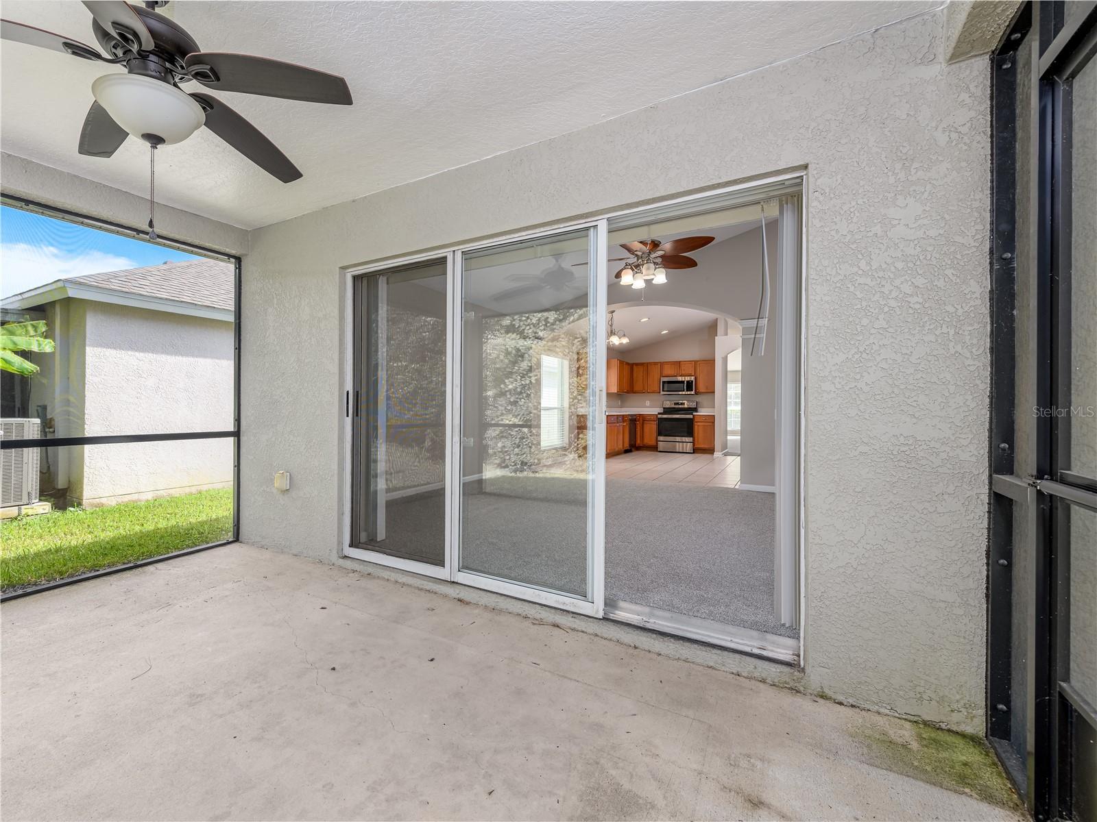 25342 LEXINGTON OAKS BLVD — photo 33