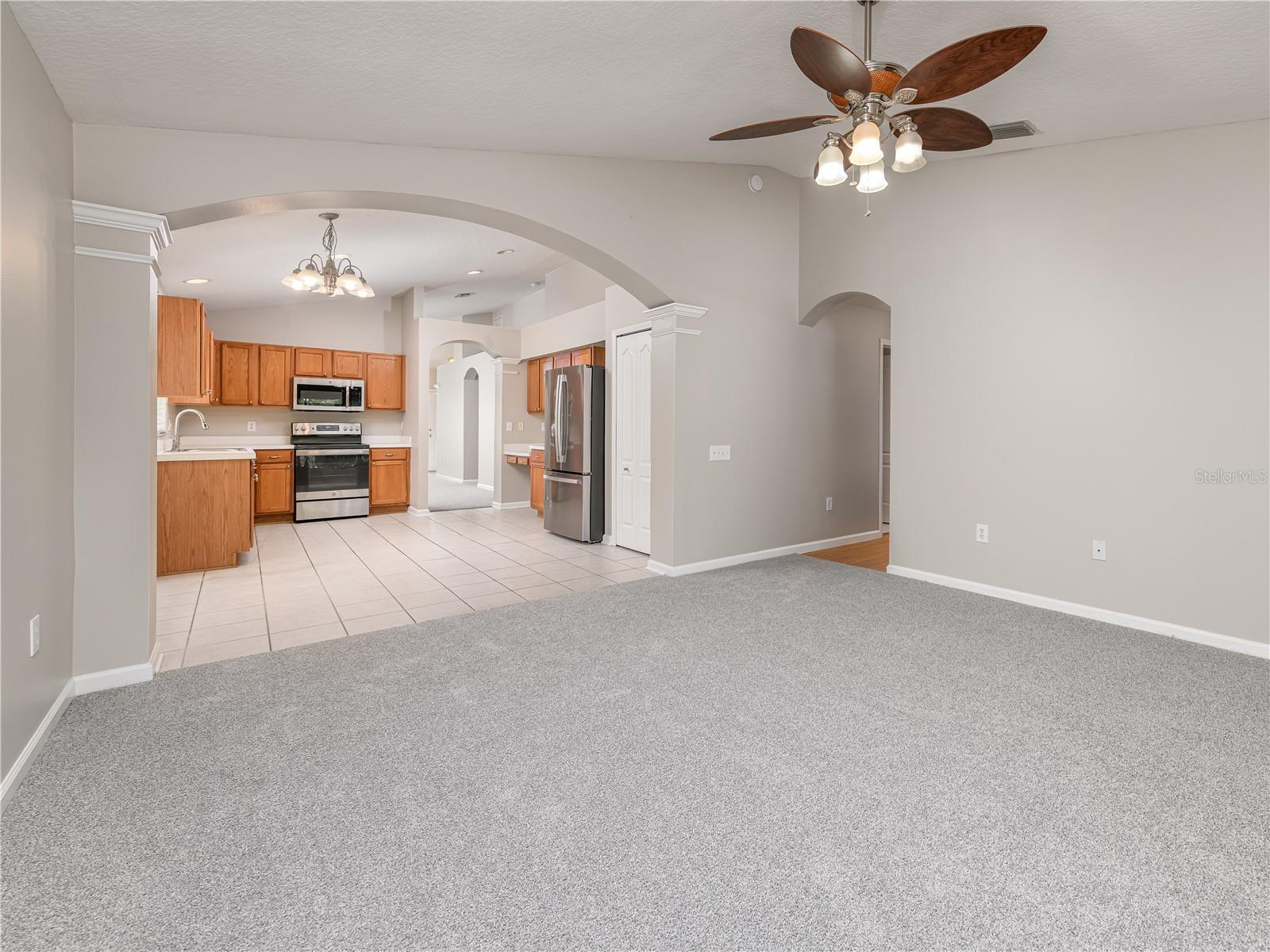25342 LEXINGTON OAKS BLVD — photo 16
