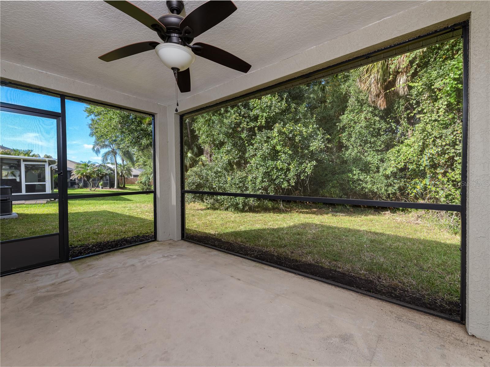 25342 LEXINGTON OAKS BLVD — photo 34