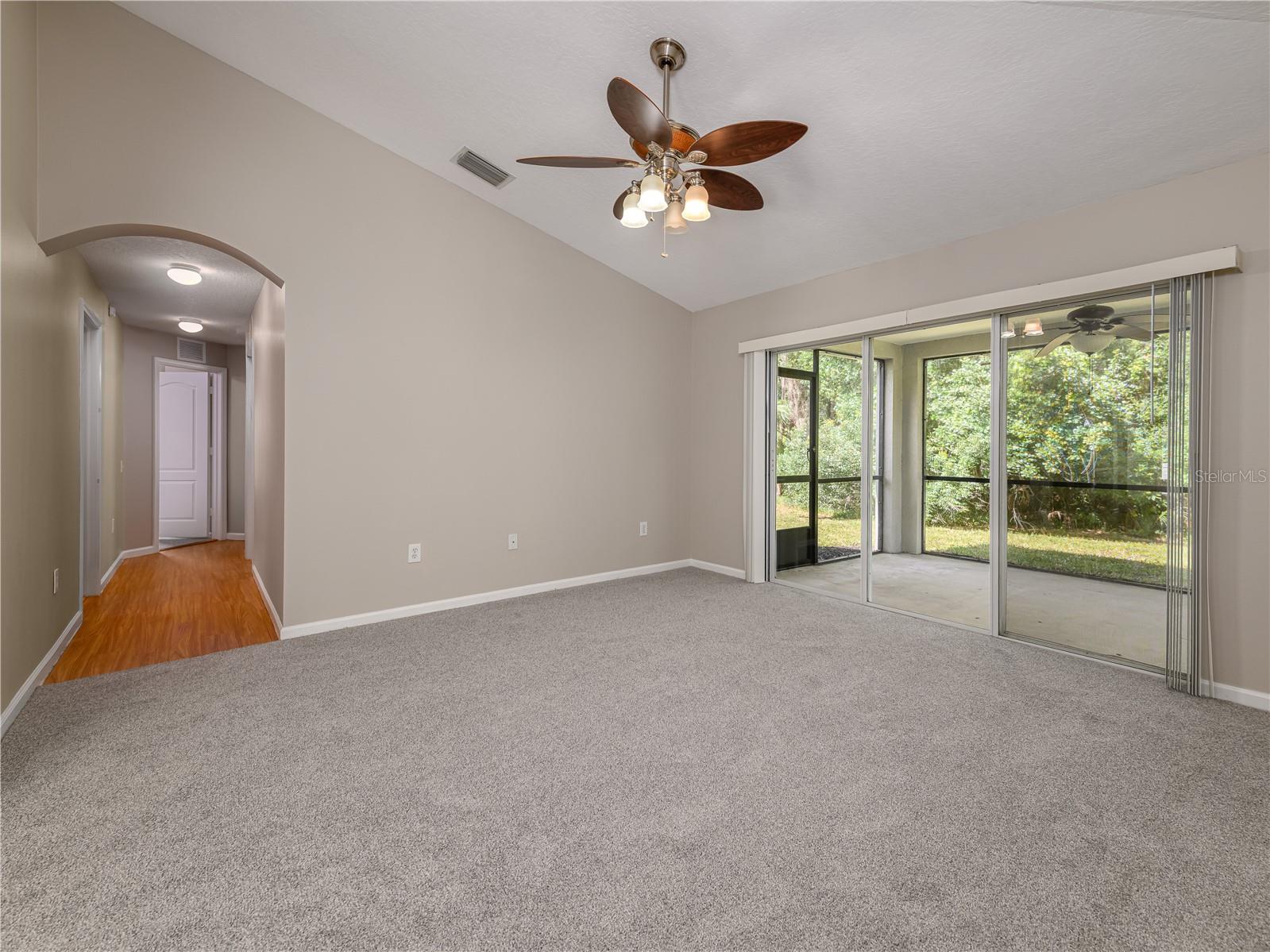 25342 LEXINGTON OAKS BLVD — photo 17