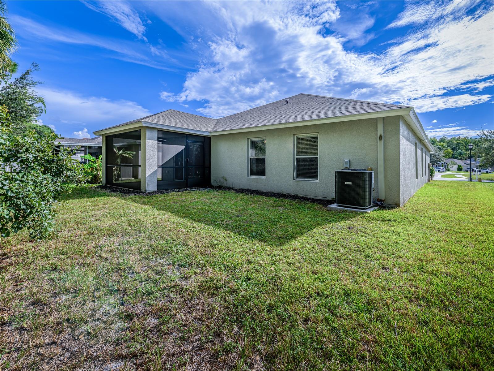 25342 LEXINGTON OAKS BLVD — photo 37