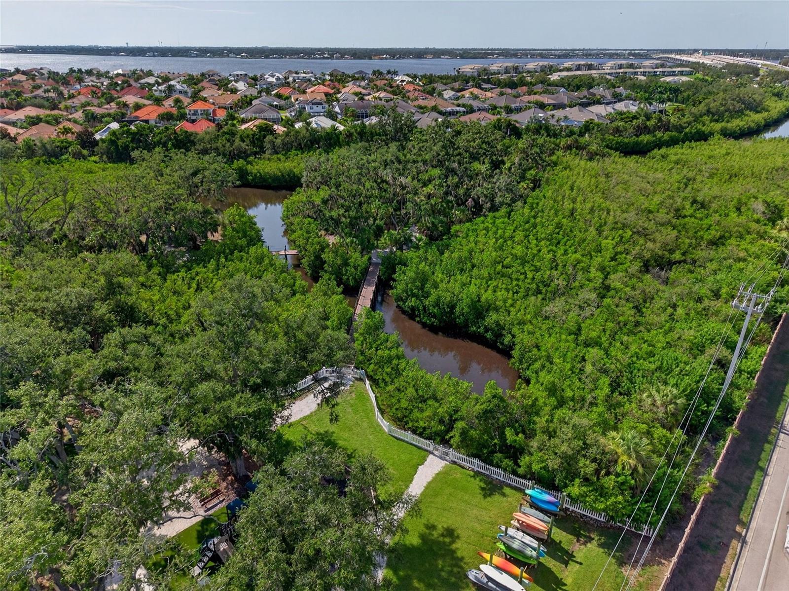 171 AMERICAS CUP BLVD — photo 51