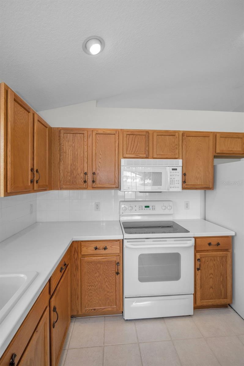 12021 FERN TERRACE CT — photo 16