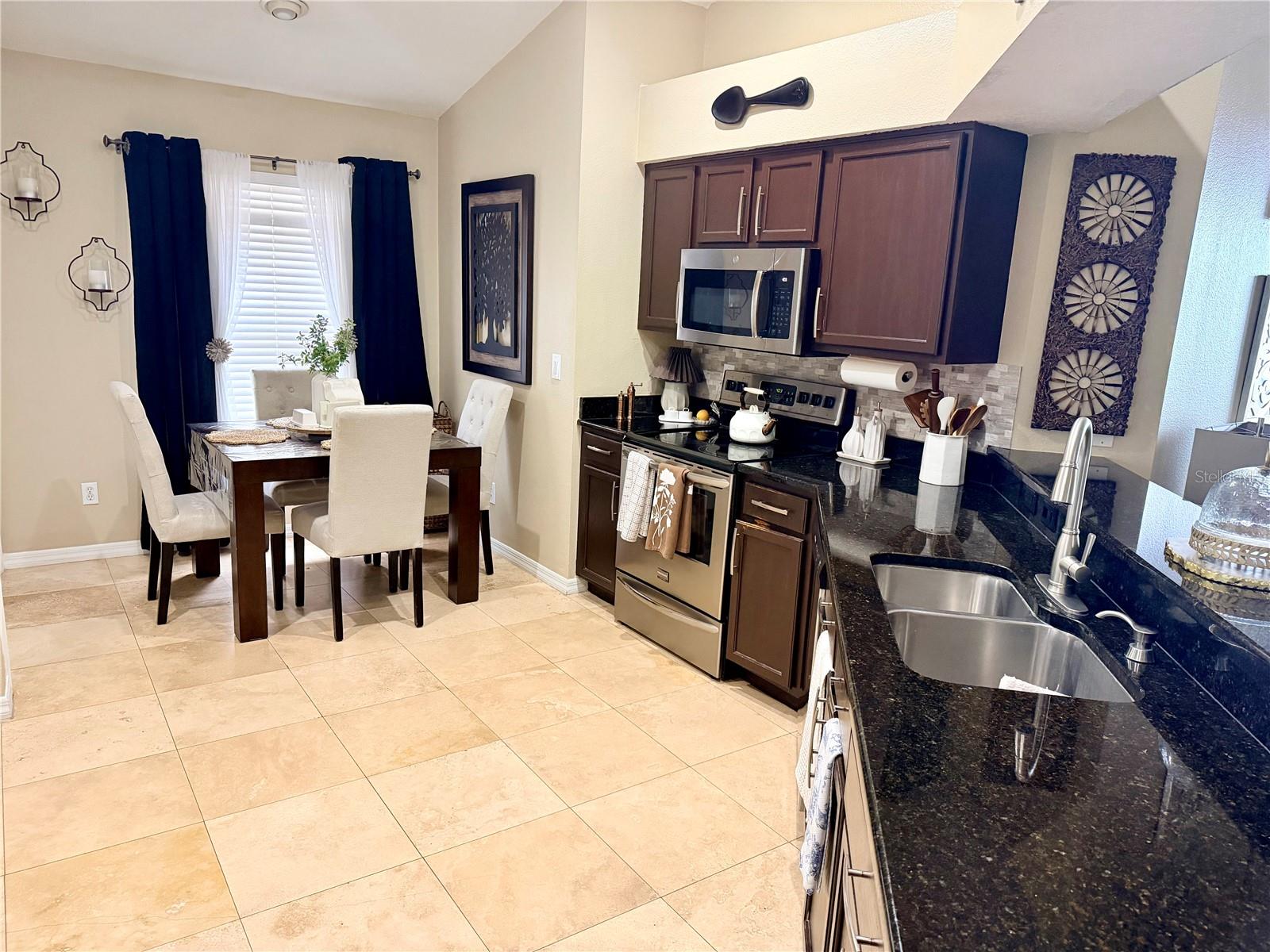 2830 MUSKY MINT DR — photo 9