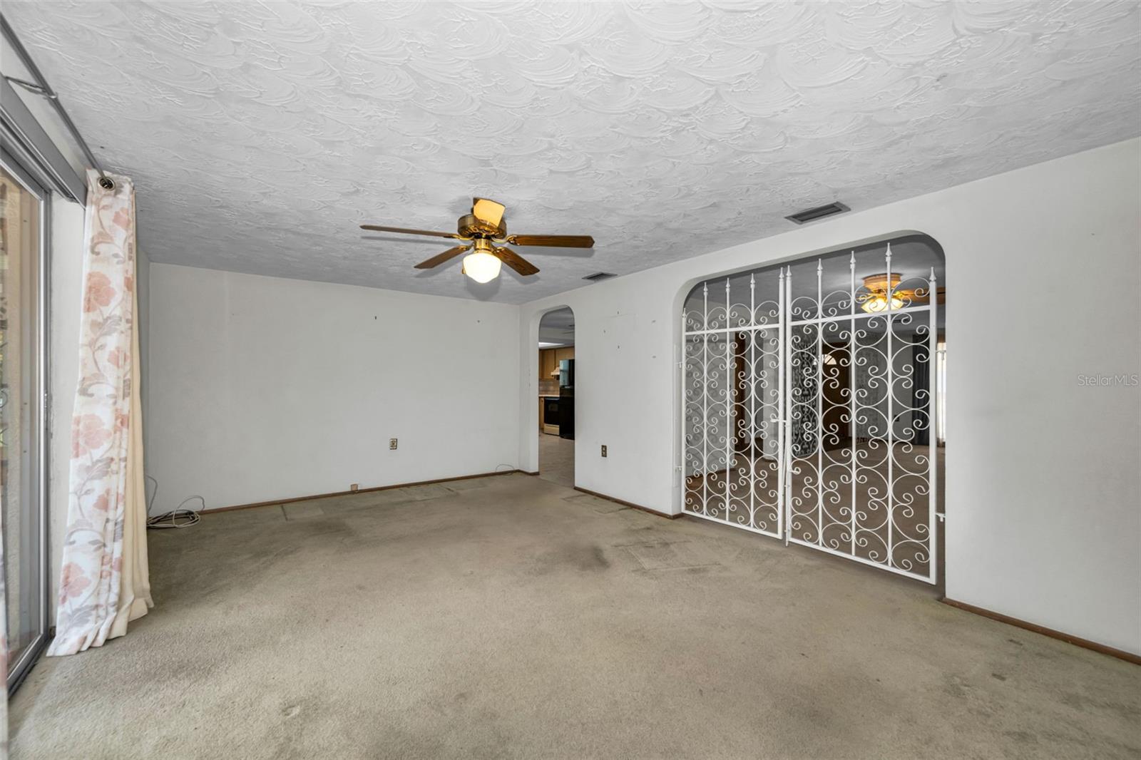 5834 EMBAY AVE — photo 32